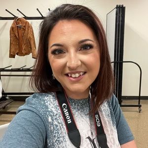 Meet your Posher, Jana